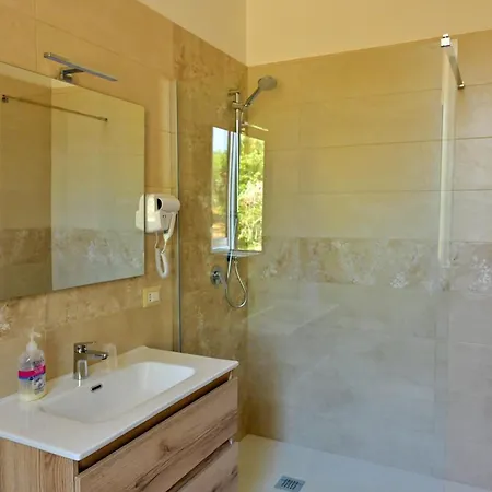 Melina Bed & Breakfast 3*